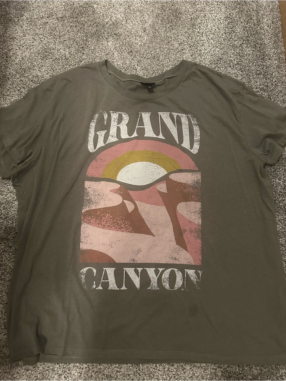 torrid Olive Green Short Sleeve Tee with Retro Canyon Graphic